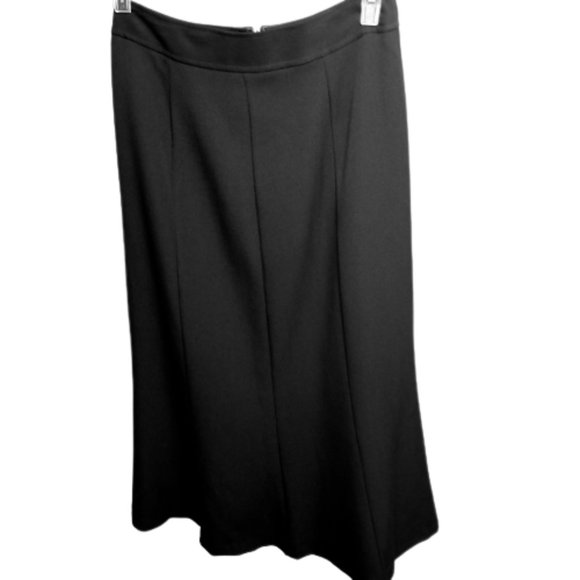 East 5th Dresses & Skirts - East 5th Black A-line Full Length Skirt Size 6